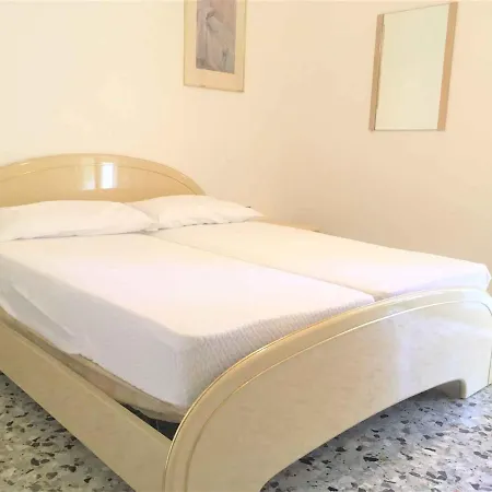 In 43486 * Μπιμπιόνε